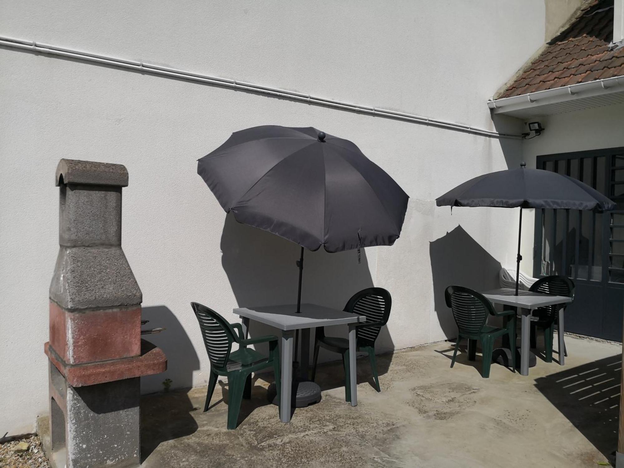 60m2 A 300m De La - 6 Pers - Linge Compris - Wifi Gratuit *